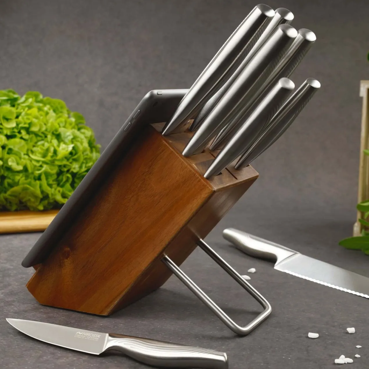 Messerblock mit Tablethalter