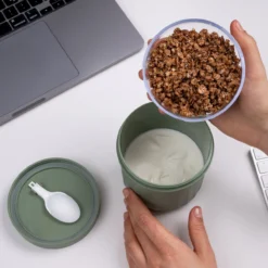 Müsli to go Becher inkl. Löffel, Be The Move, 500ml, grün