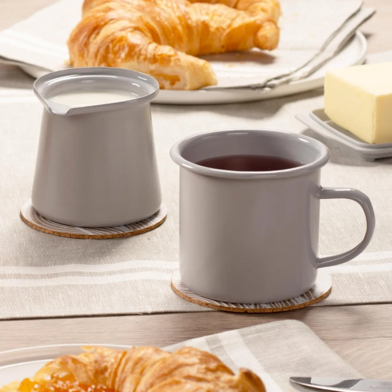 Tasse, Emaille