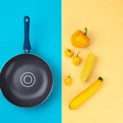Wok Pfanne mit Öldosiersystem, Ø28cm